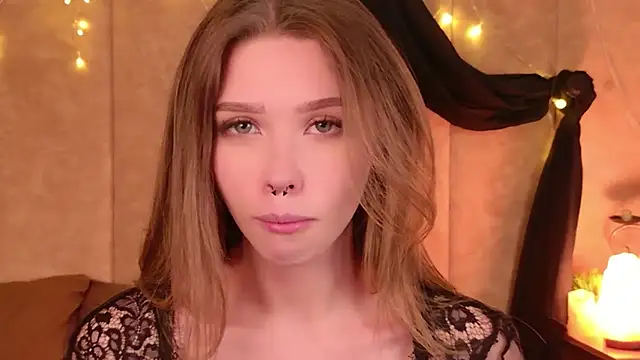 Sierra_Fane Chat XXX live