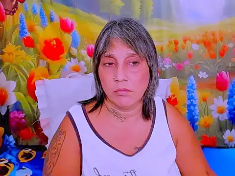 XXX chat uživo modela indianroxy