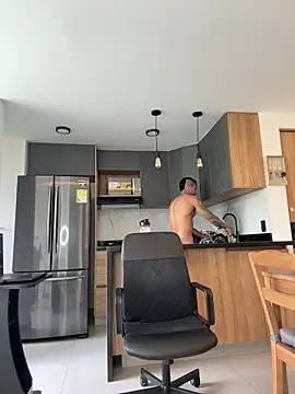 fitnolann Live XXX chat