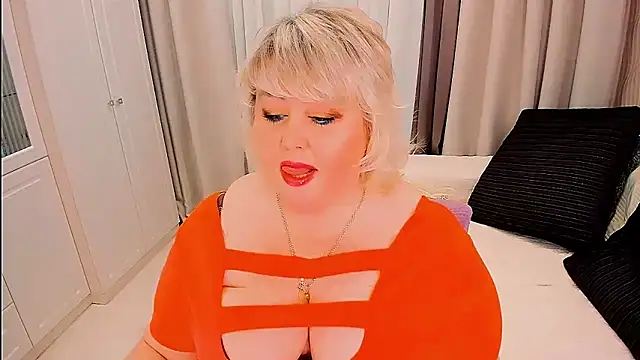 Chat XXX en directo de BIGTITSBBW