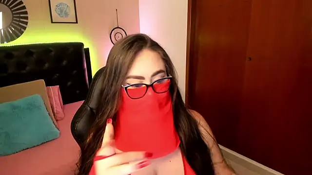 LolaVillalobos' Live XXX Chat