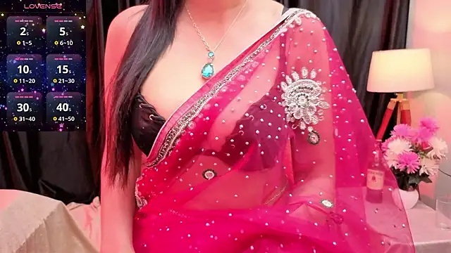 Madam-Mayaa: вебкам-шоу