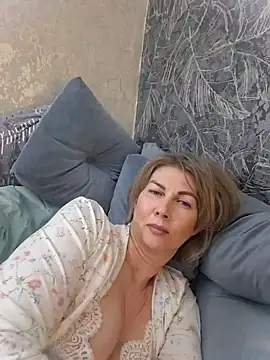 stellahere8のライブXXXチャット