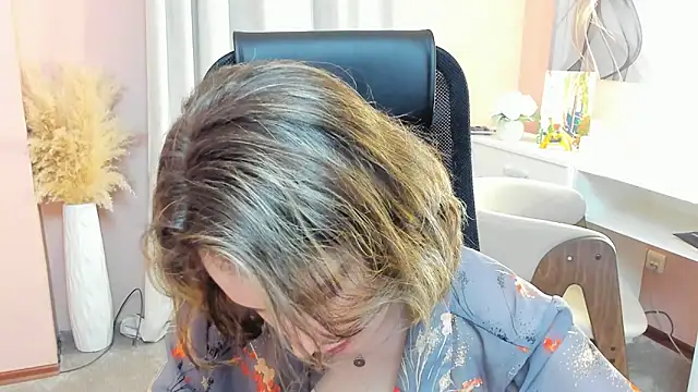 Živý XXX chat CrystaLeah