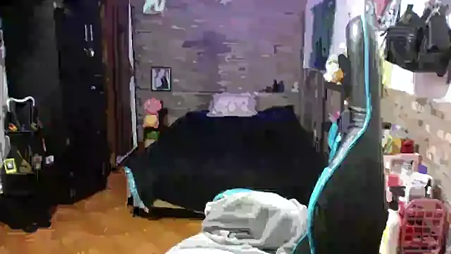 AngelaQueen_: απευθείας συνομιλία ΧΧΧ