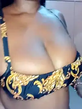 Luciouslips00's Webcam Show