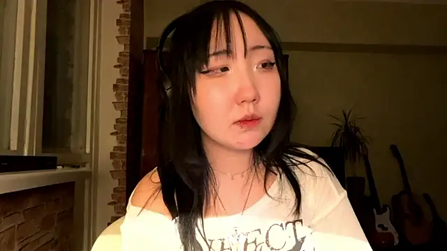 Yunananaa: онлайн-секс-чат