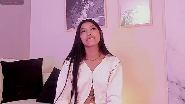 Tiffany_Low Chat XXX in diretta