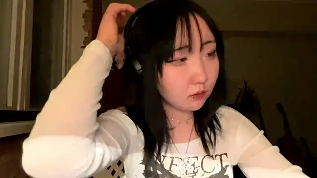 Yunananaa 现场XXX聊天