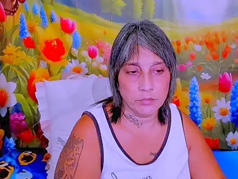 indianroxy Chat XXX live