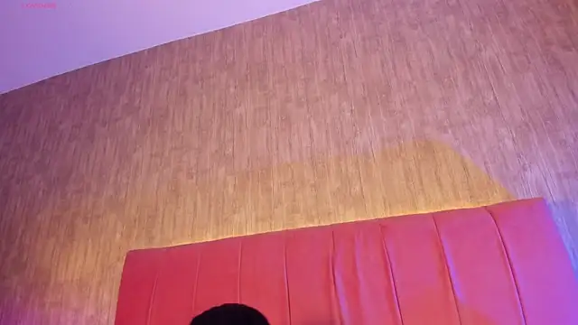 دردشة Kendra_kobein الجنسية المباشرة