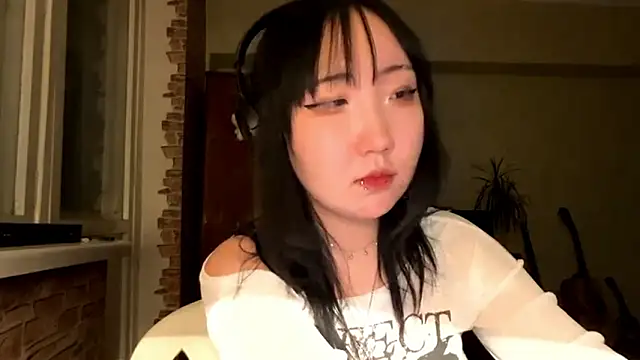 Yunananaa live XXX chat