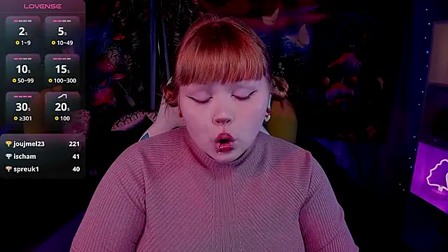 LottieReedのライブXXXチャット