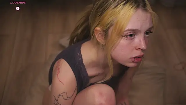 Živý XXX chat ElvenQueen