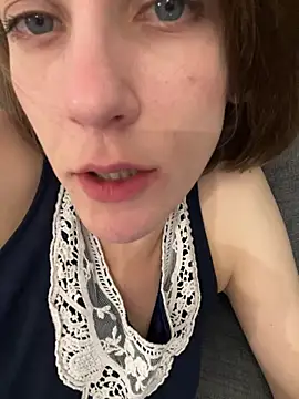 Kamorana Live XXX-chat