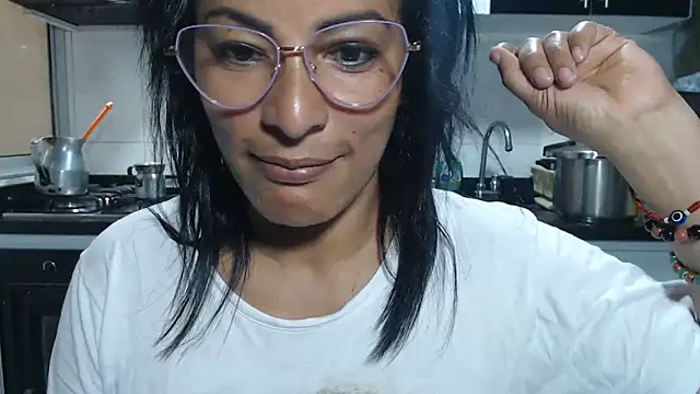 Chat XXX en directo de kateleyagrey