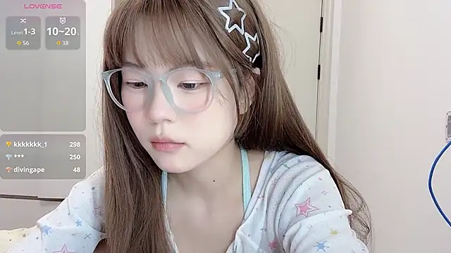 دردشة Xiaorui- الجنسية المباشرة