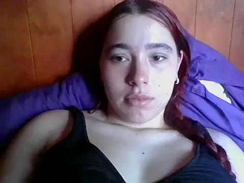 Anni_000 Adlı Modelin Web Kamerası Şovu