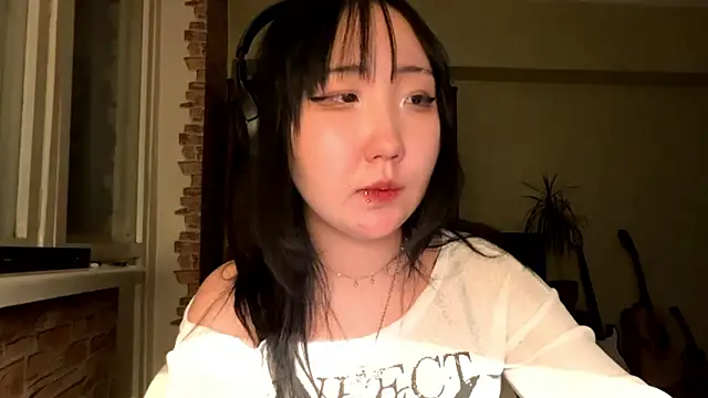 Chatroom XXX en direct de Yunananaa