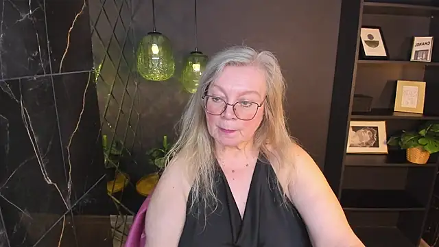 NataliMellow's Live XXX Chat