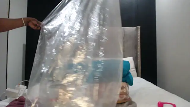 Pokazy przed kamerką – Ms__JOJO