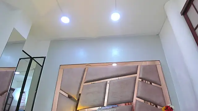 Kendal_Lane Adlı Modelin Canlı XXX Sohbeti