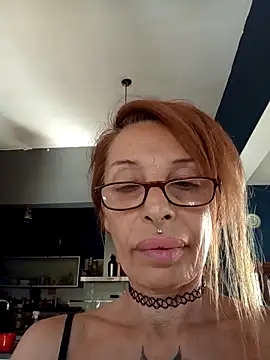 FrozenWaffle élő XXX-chatje