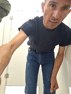 Webkamerová show Nacho18hot