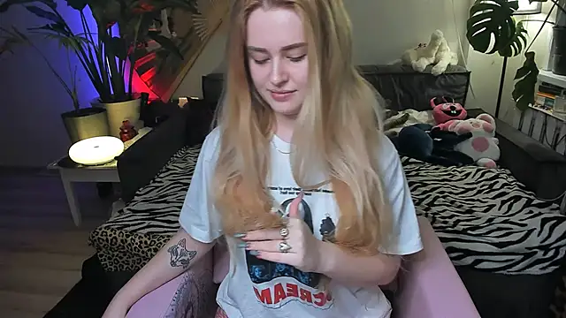 Chat XXX en directo de Alexa_Pirs