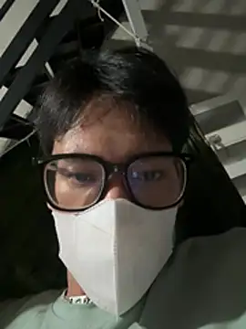 Chatroom XXX en direct de MEFUN-