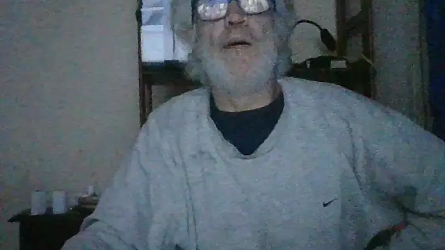 Chat XXX en directo de Charliebraum1974