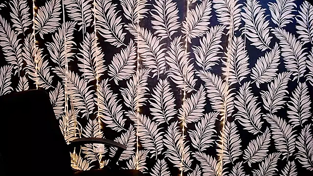 Chatroom XXX en direct de Olivia_playful