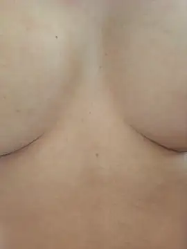 _MissCarla23_'s Live XXX Chat