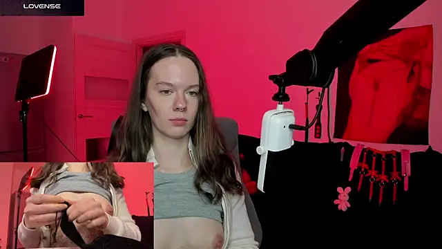 Goddess_of_Fertility Chat XXX live