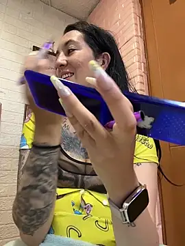 SALOME_KORLAND's Live XXX Chat