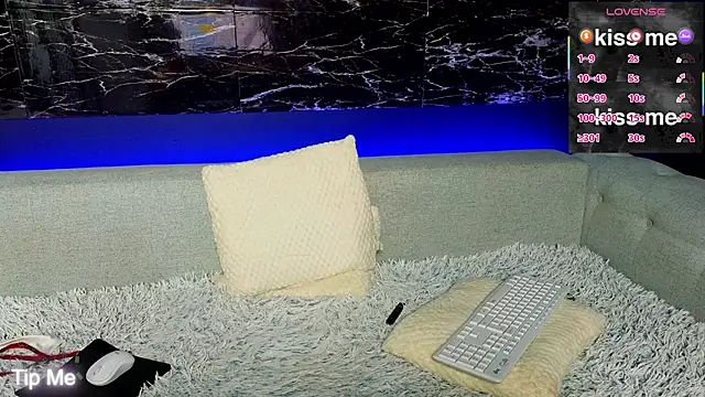 _YourSubmissive_'s Live XXX Chat