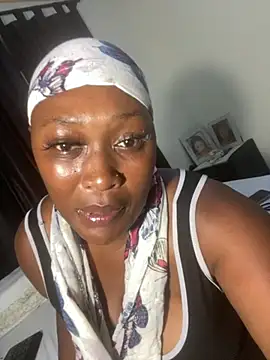 Cardiebae89's Live XXX Chat