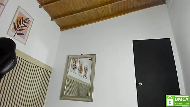 Chatroom XXX en direct de madame_ibby