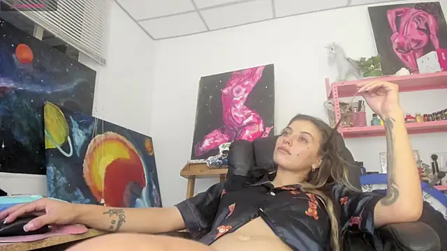 mariecam420: απευθείας συνομιλία ΧΧΧ