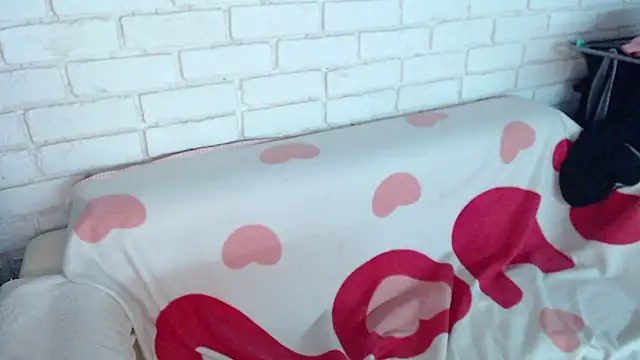 Chat XXX ao vivo de Crazyy_girl_