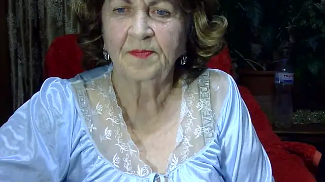 Emma52610 Chat XXX in diretta