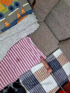 bustytemptress1 Adlı Modelin Canlı XXX Sohbeti