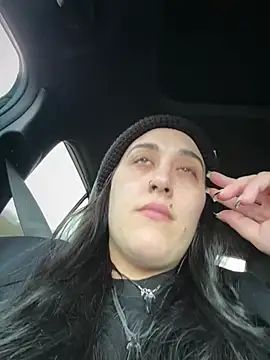 ThicBunz – Naživo XXX chat