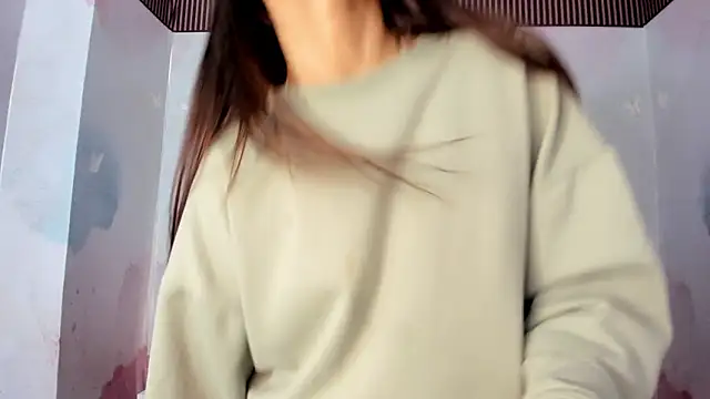 Carohorny4u Adlı Modelin Canlı XXX Sohbeti