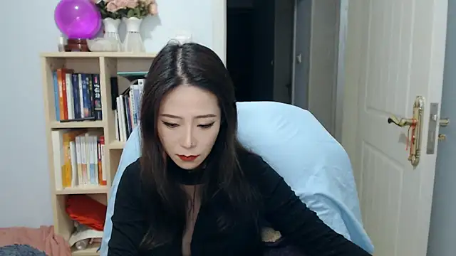 SuSushi728 – Naživo XXX chat