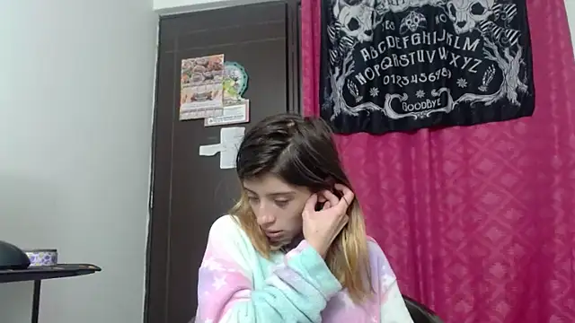 Živý XXX chat KratosAfroditacs