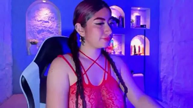 Sophia_tf Chat XXX live