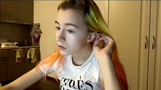 EmilyHein Chat XXX live