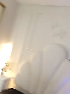 Haileysans Live XXX-chat