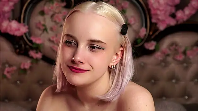 Chatroom XXX en direct de KirstinMcgeady